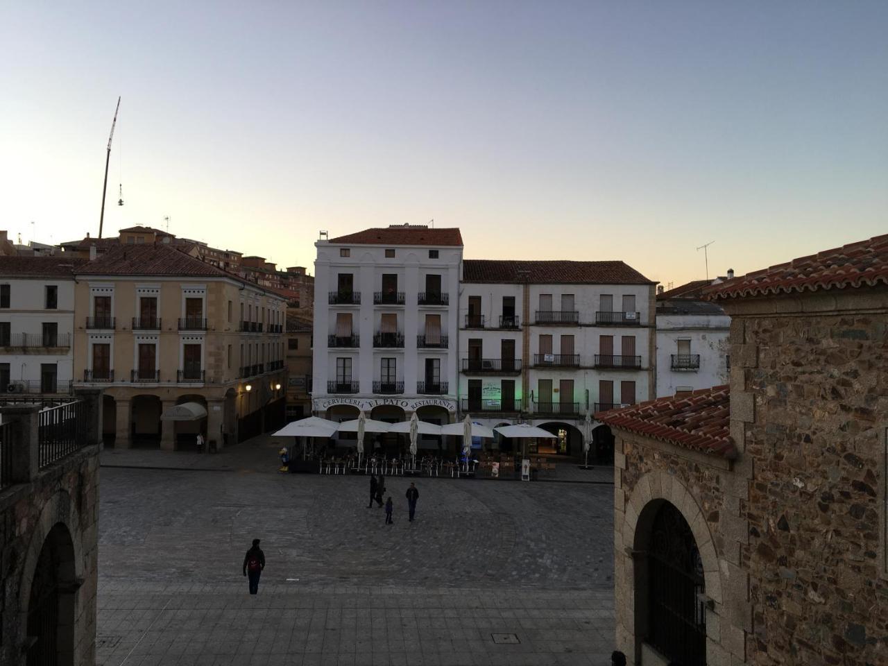 Apartamento Plaza Mayor Caceres Apartman Kültér fotó